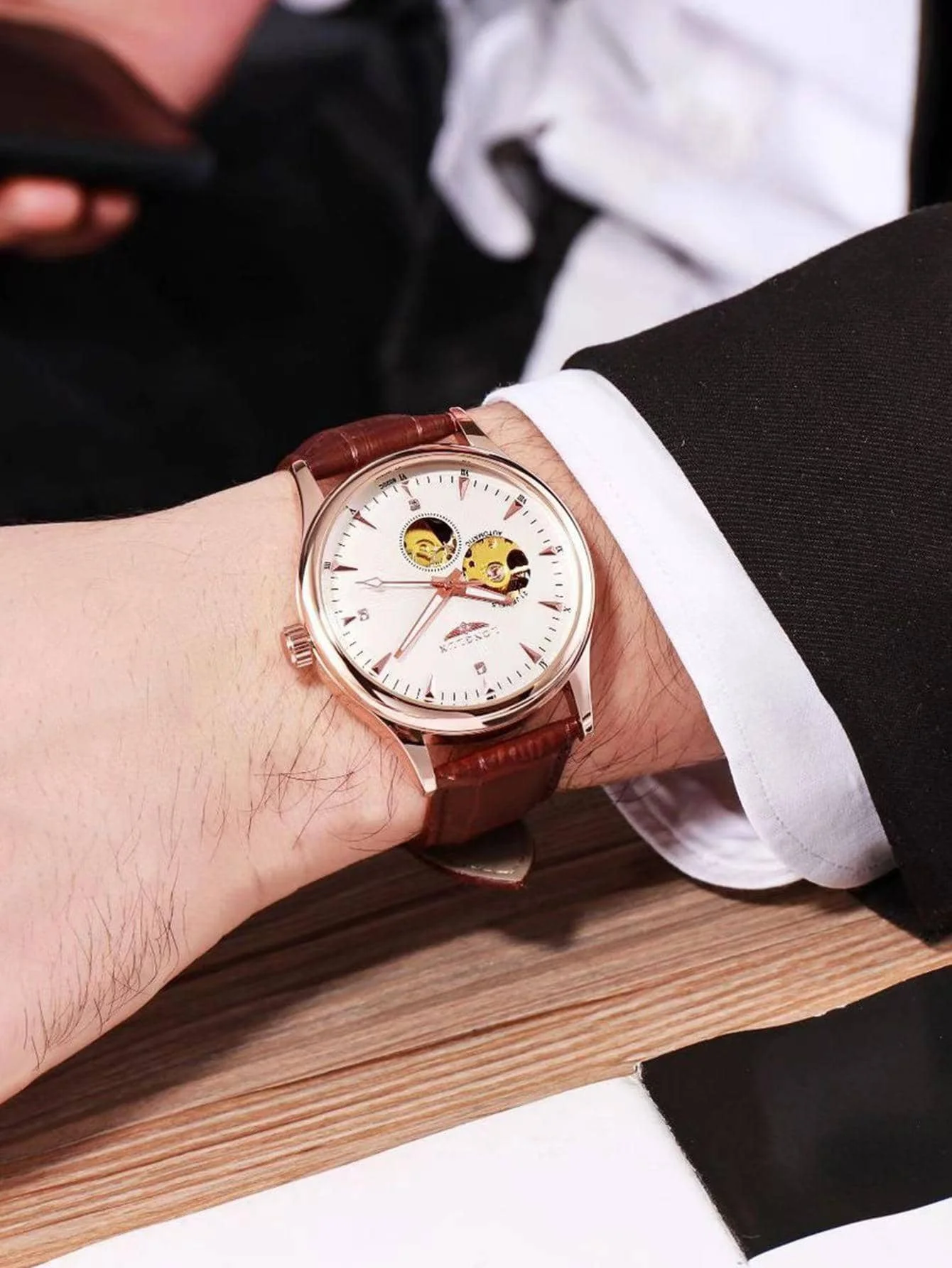 นาฬิกาอัตโนมัติ LONGLUX ดีไซน์ - Seiko Watch Presage บทวิจารณ์และราคา